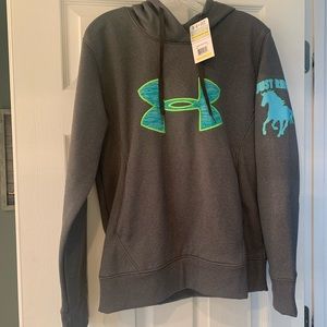 HORSE LOVERS Under Armour hoodie! Warm with hood and kangaroo pocket!